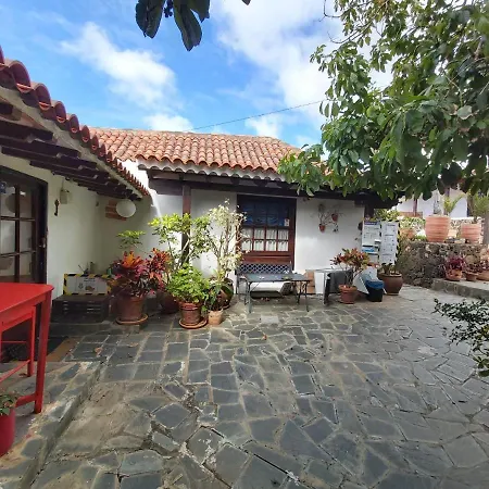 Charming 1-bed House In La Laguna